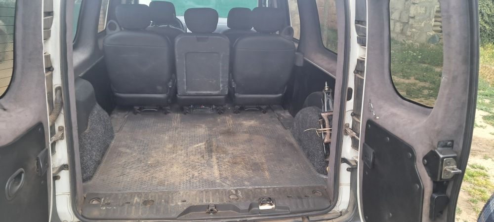 Renault Kangoo 2011. || покоління. 1.5 dCi  MT  (68 к.с.)