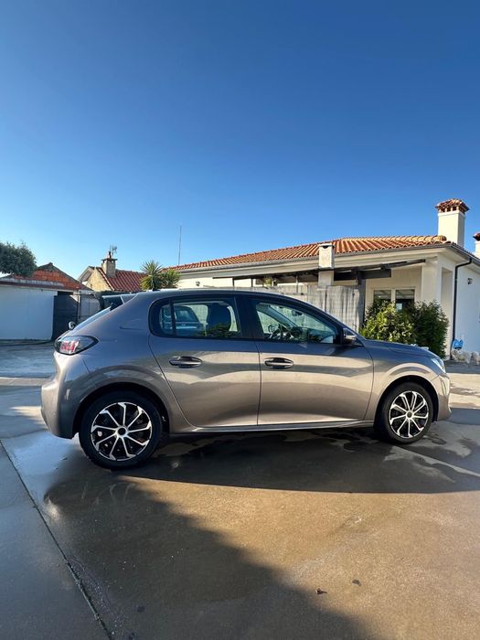 Peugeot 208 70 mil kms 2019