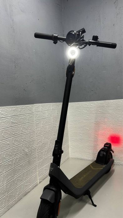 Електросамокат NIU Kick Scooter KQi2 Pro Сірий