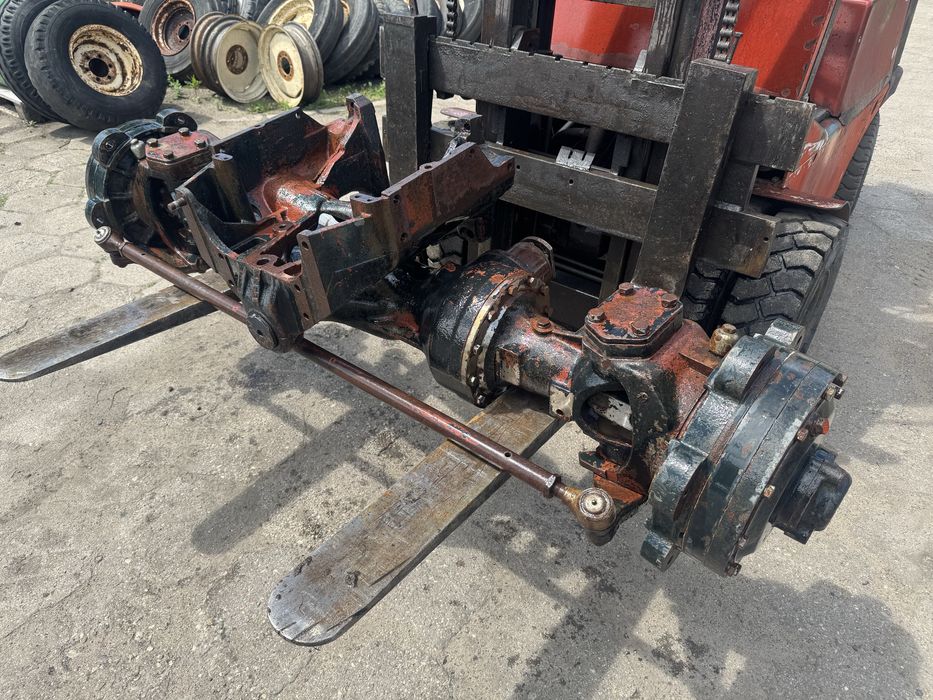 Przedni napęd Ursus Zetor 912/1222/8011/12145 Oś napędowa Nowy Typ