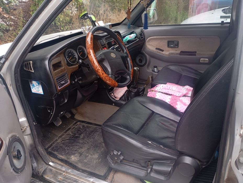 Автомобіль DADI SHUTTLE