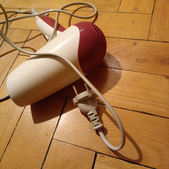 Mini suszarka do włosów