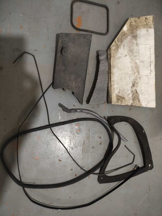 Пластик печки, воздуховоды, салона.  Корпус фильтра салона Октавия тур