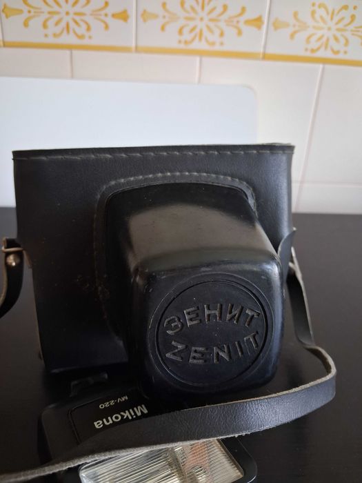Câmara fotográfica Zenit