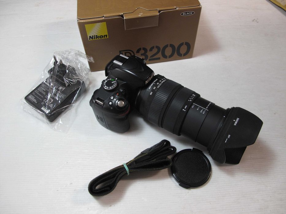 Nikon D3200 + Lente sigma 18-200 com estabilizador tudo na caixa - Ver descrição