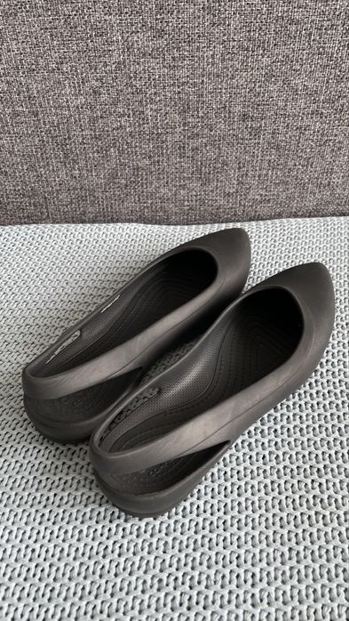 Crocs sandały Eve Slingback Black W8 38/39