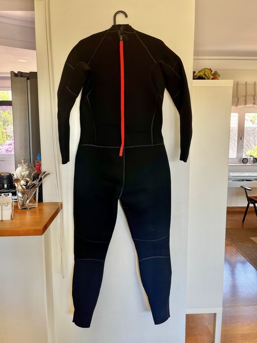 Fato surf 4.3 mulher + lycra oferta