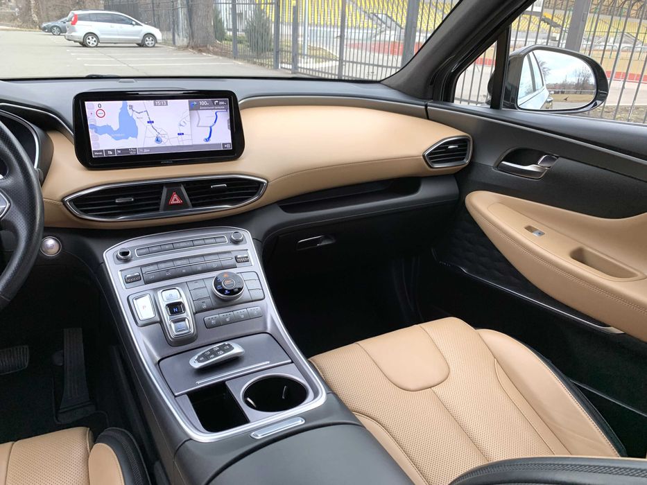 Hyundai Santa Fe TOP Официал 2.2 дизель 2021 год.