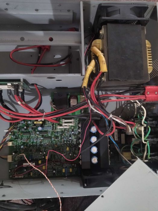 ИБП Powercom SMK-2000A-RM-LCD 2000В