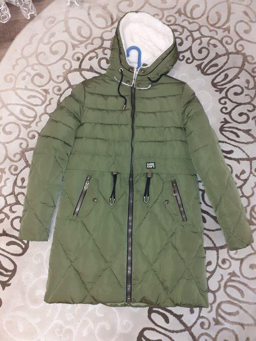 Зимова куртка,жіноча