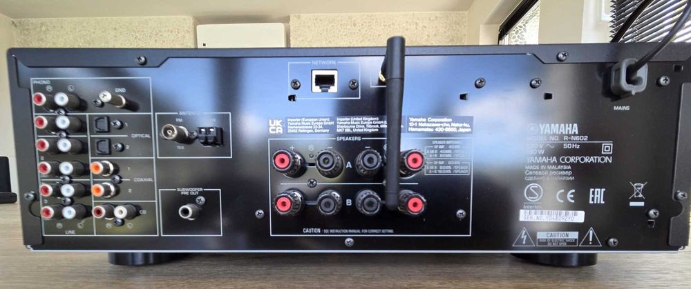 Amplituner Yamaha R-N602 super stereo