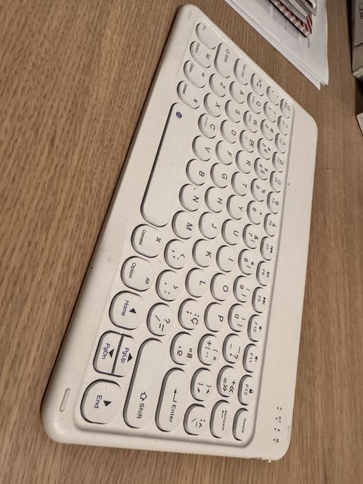 Vendo teclado bluetooth para Ipad