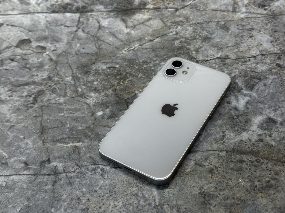 Apple iPhone 12 128 GB White — купити недорого на OLX.ua