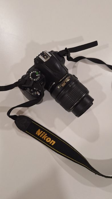 Câmera fotográfica Nikon D3000