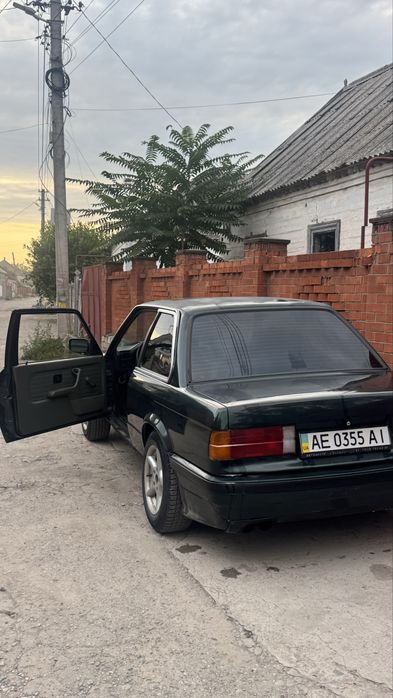 BMW E30 купе m40b18
