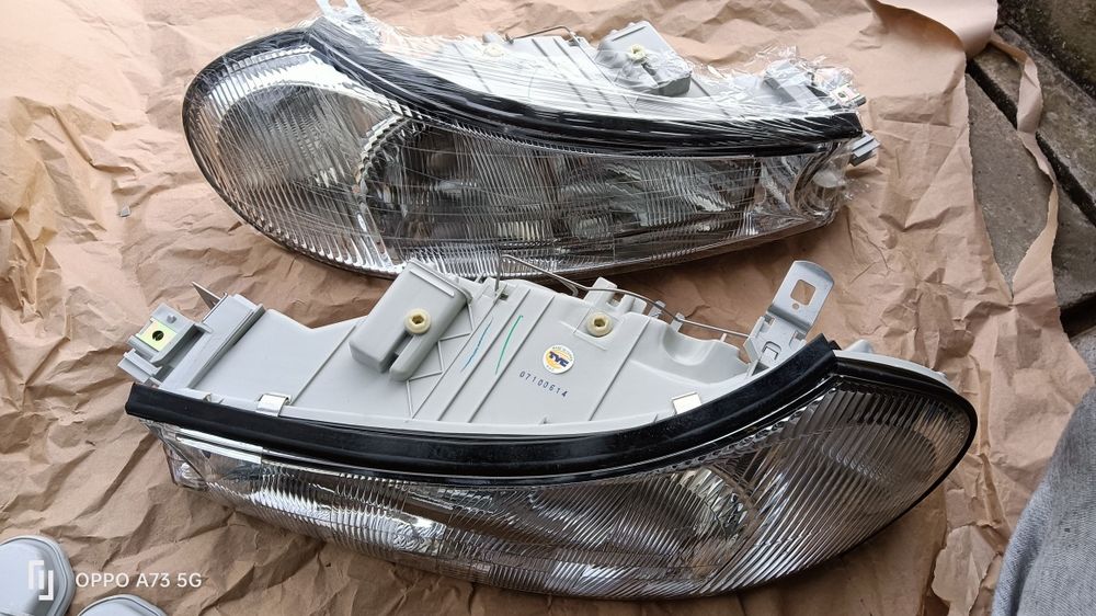 Farol Ford Mondeo ótica 1996 óptica