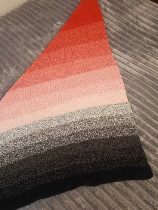 Chusta handmade na szydełku wzór Mech