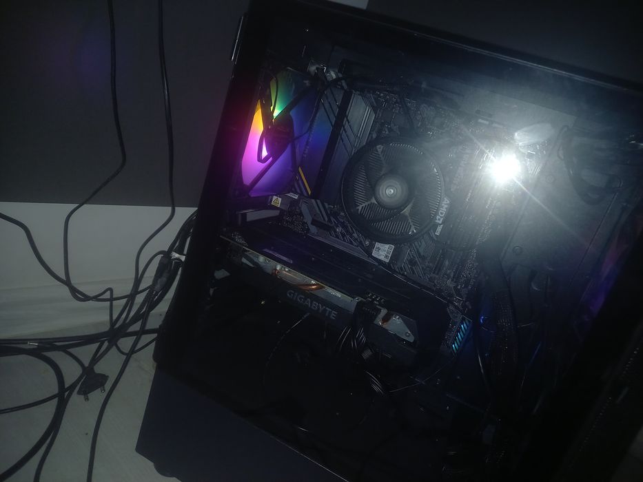 Komputer gamingowy + monitor 165hz