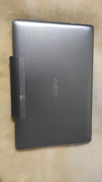 Ноутбук ASUS Transformer Book T100TAM 2\64GB+500GB, 4ядра.