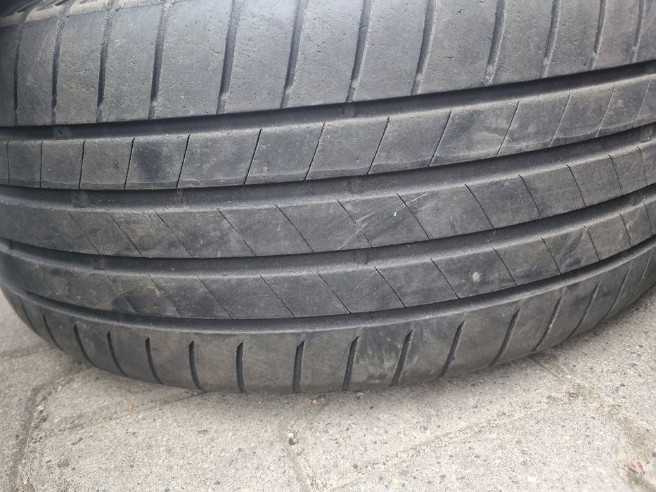 Volvo 17" Sadia 235 45 17