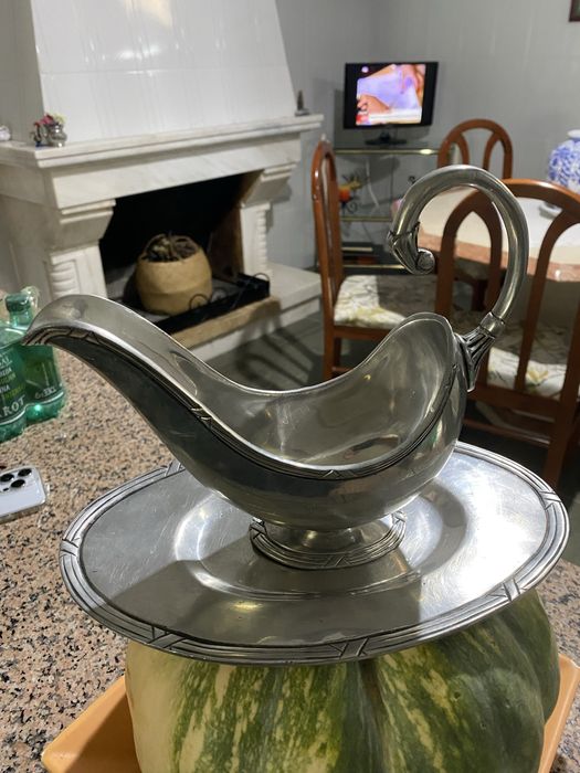 Molheira com prato em estanho 95 % – FESIL – Made in Portugal – NOVA