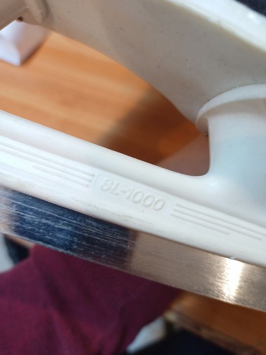 Patins CCM powerline 60 hóquei no gelo