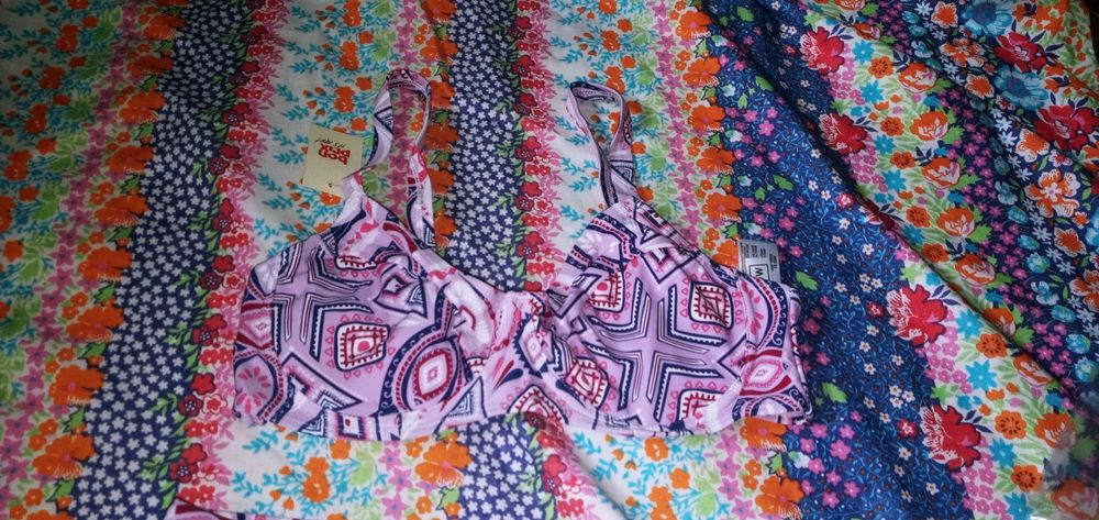 Stroj rozmiar 38 miseczka 75c