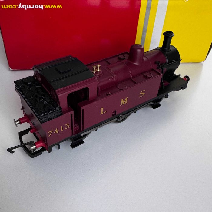 Локомотив Hornby R2674 00 Gauge LMS 0-6-0T 3F Railroad