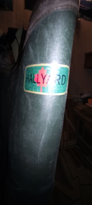 Продаются резиновые сапоги Halyard 44р.