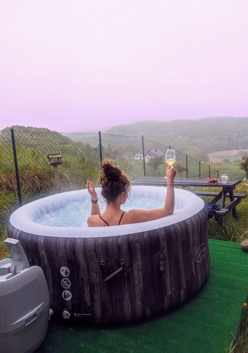 Domek na Kaszubach nad jeziorem z sauna i jacuzzi