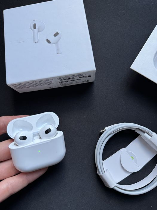 Słuchawki AirPods 3