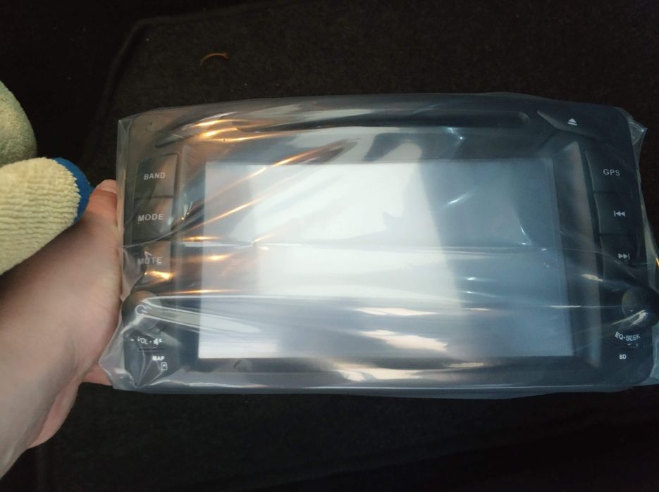 Radios novos Mercedes c220 clk ML Vito Viano w203 etc gps bluethoo