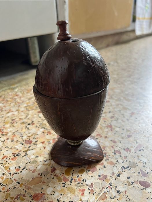 Taca decoracao feita de coco a mao arte