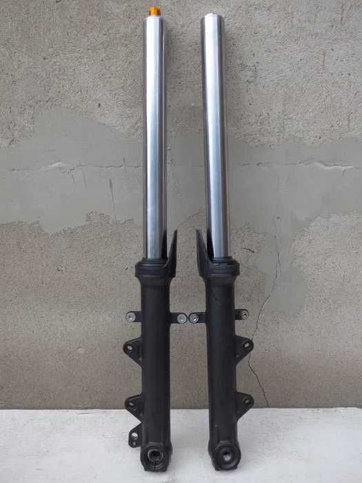 Yamaha Tracer 7 mt07 '22-24r ZAWIESZENIE przód lagi golenie lewa/prawa