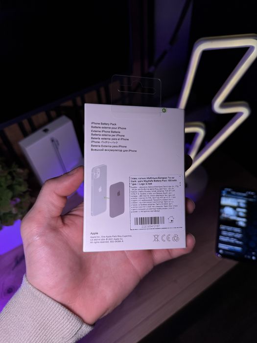 Знижка! • Apple MagSafe Battery Pack 5000
