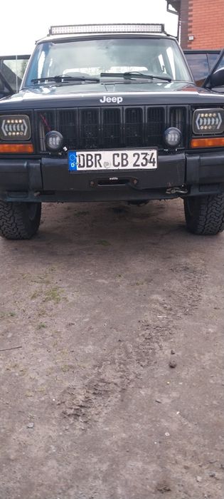 Джип чероки xj 2.5 тд