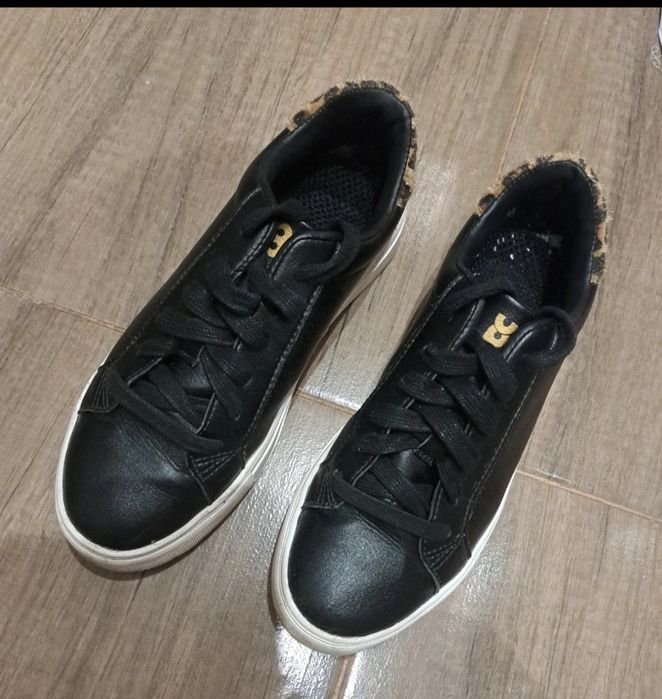 Czarne sneakersy damskie