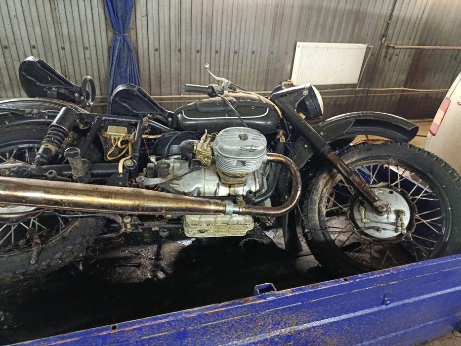 Новый мотоцикл урал , 1993 г.в