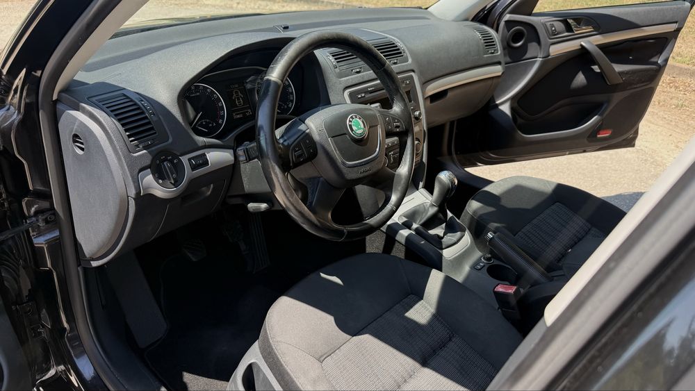 Skoda Octavia Break — fotografia 5