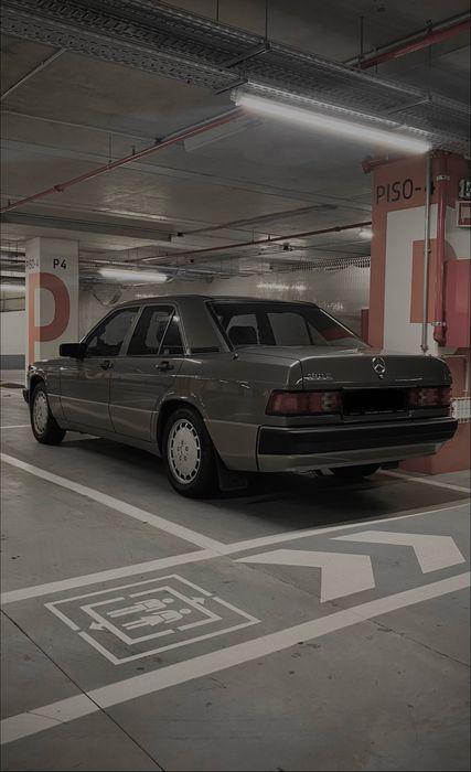 Mercedes-Benz W201 190E 1.7 | 1991 | 131.000 km | Nacional foto 2