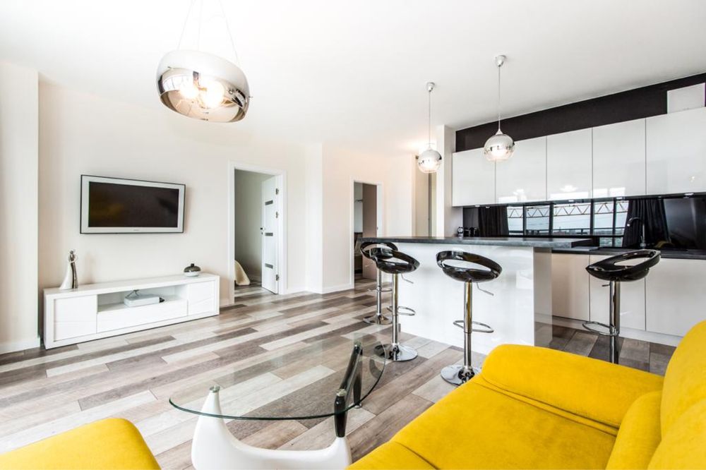 Lech Poznan Wynajem na doby Centrum  apartamenty 2 pokoje JACUZZI