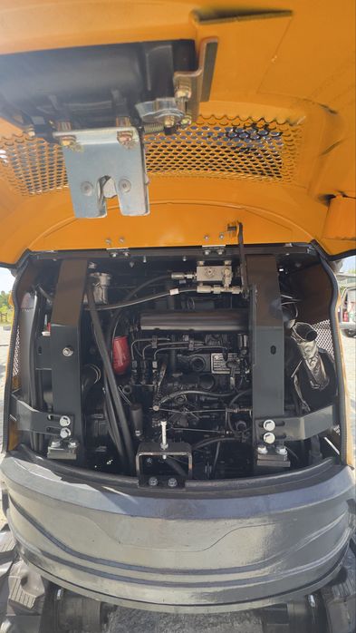 Mini escavadora Landward 1.8ton 18.4 kw (Nova)!!