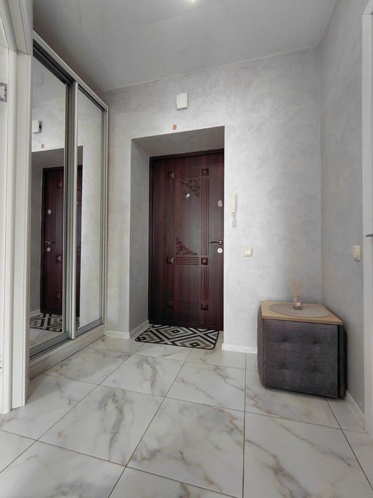 Компактна 1-кім. квартира з автономним опаленням, ремонтом і меблями!