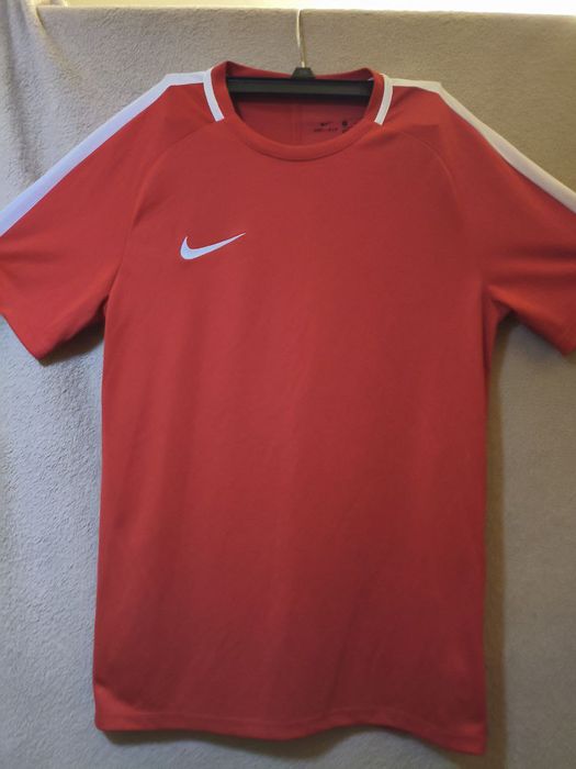 Оригінальна футболка Nike (синтетика)