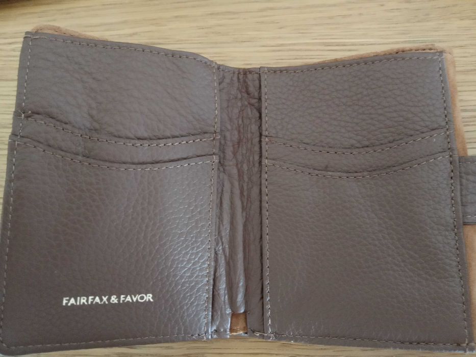 Porta Moedas Fairfax & Favor