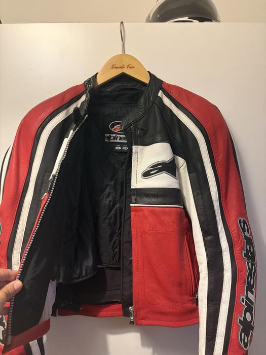Alpinestars em Pele