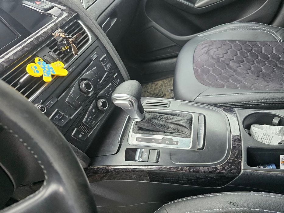 Продам ауді а4 b8