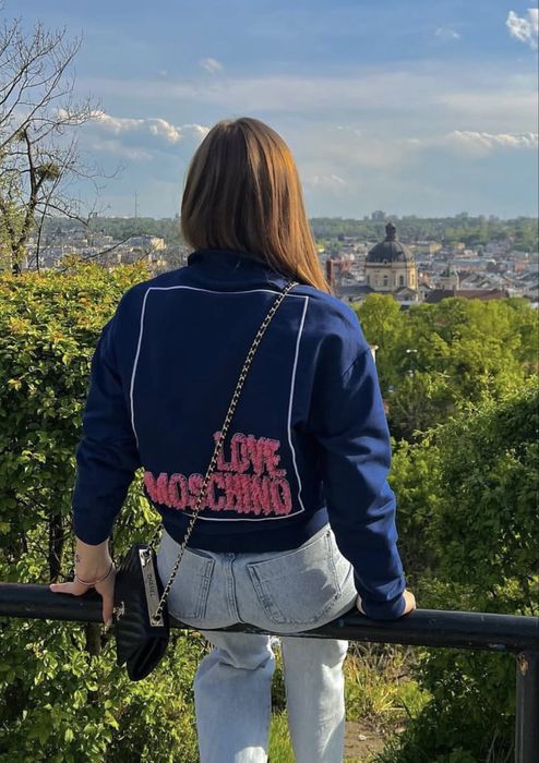 Спортивна кофта love moschino