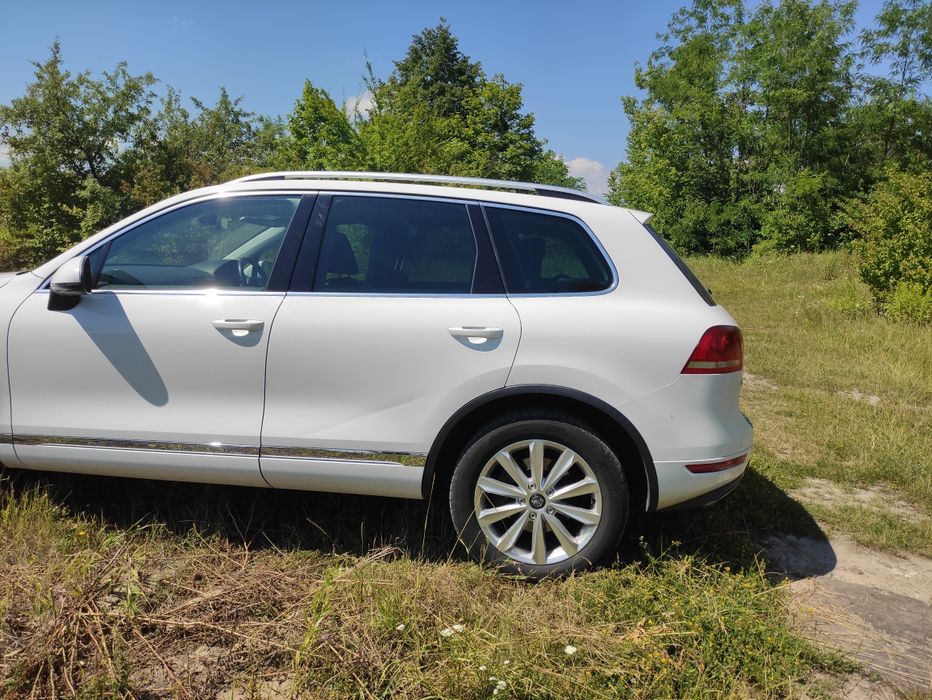 Двері двери дверка дверь двер біла білий Туарег Таурек таурег туарек