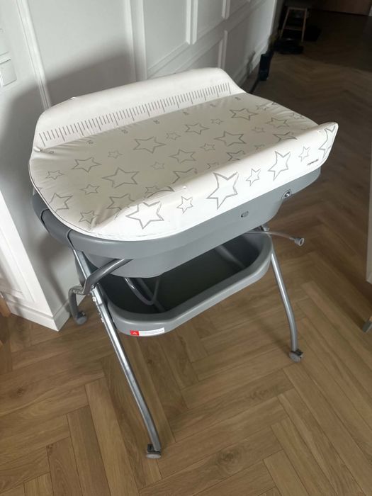 Chicco baby hug 4w1 z materacem plus wanienka z przewijakiem
